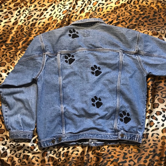 Sun Belt Denim Other - Vintage Sun Belt Denim Jacket with Paws Size L